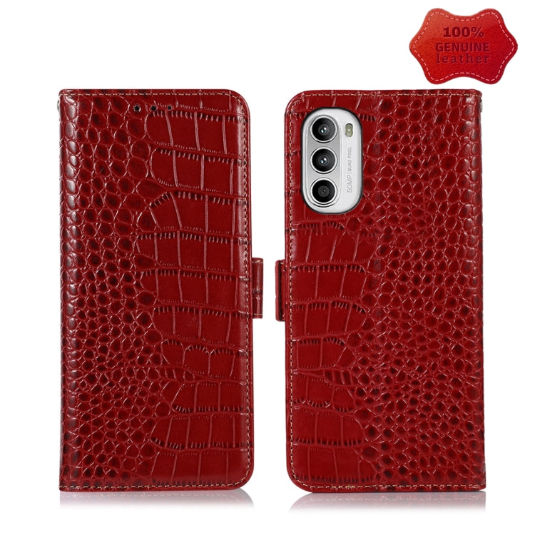 For Motorola Moto G52 4G Crocodile Top Layer Cowhide Leather Phone Case(Red) - Motorola Cases by PMC TechLife | Online Shopping South Africa | PMC TechLife | Buy Now Pay Later Mobicred
