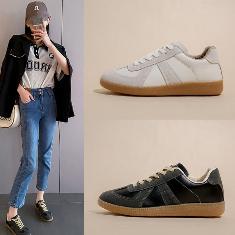 Couple Style Breathable Running Casual Sneakers, Size: Women 37(Beige) - Flat Shoes by PMC Jewellery | Online Shopping South Africa | PMC Jewellery